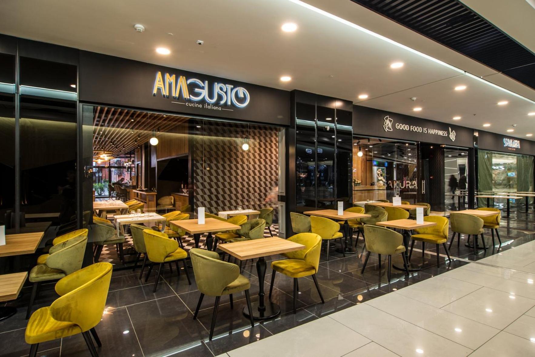Hotel Platinia คลูจ-นาโปกา ภายนอก รูปภาพ AM GUSTO